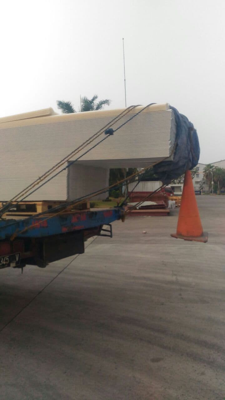 Atap Alderon Semi Transparan ID860