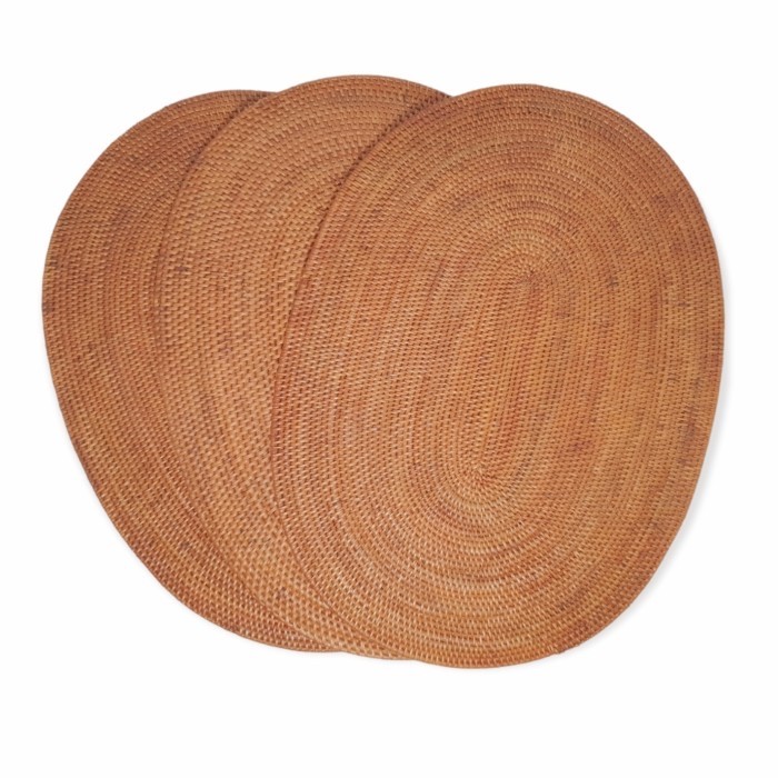 tatakan piring oval full rumput/ tatakan piring anyaman