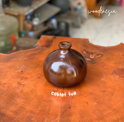 WOODENESIA Vas Bunga Kayu Mahoni Rustic Ornamen Aesthetic Souvenir Kado Pernikahan Kode Madrid
