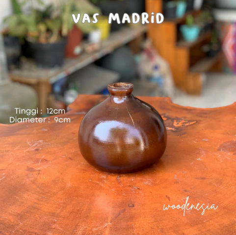 WOODENESIA Vas Bunga Kayu Mahoni Rustic Ornamen Aesthetic Souvenir Kado Pernikahan Kode Madrid