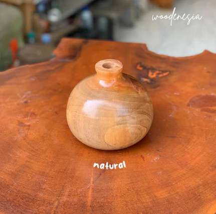 WOODENESIA Vas Bunga Kayu Mahoni Rustic Ornamen Aesthetic Souvenir Kado Pernikahan Kode Madrid