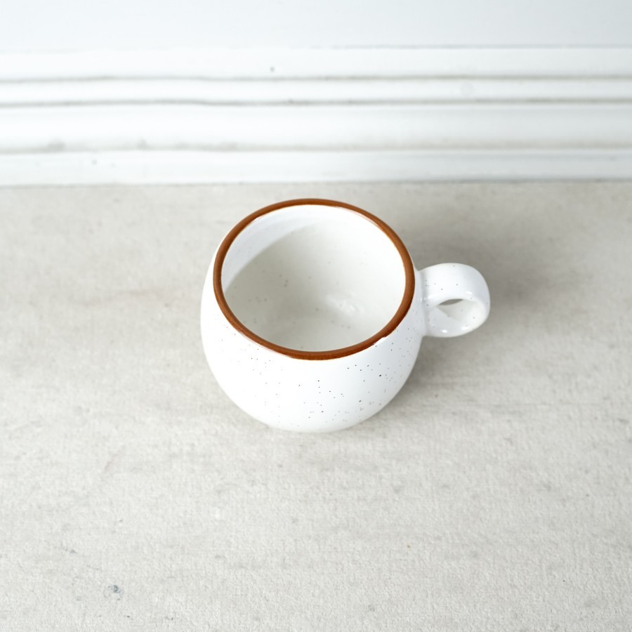 Furnice Nordi Tea Cup Ivory White Spotting