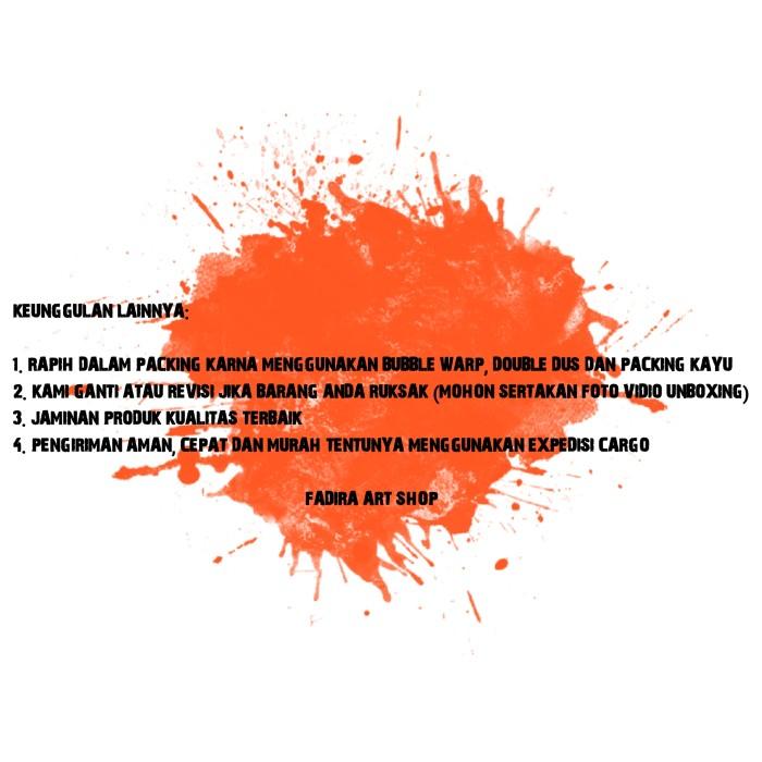 Lukisan dinding ruang tamu 5 burung merak