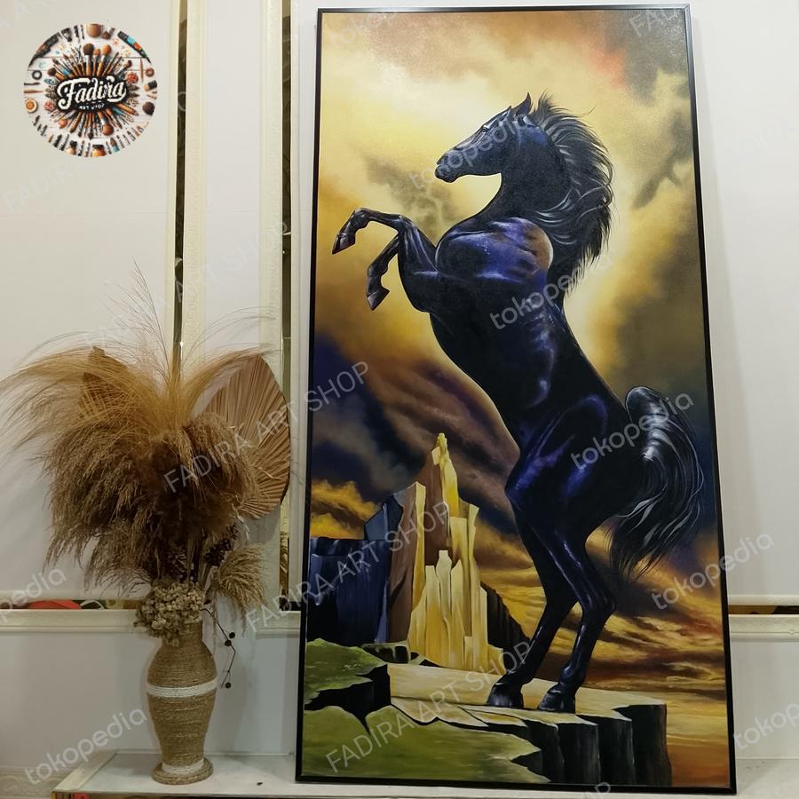 Lukisan dinding ruang tamu kuda hitam modern art frame
