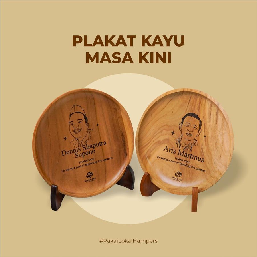 Dekayu - Hampers Plakat Wajah | Plakat Kayu Modern | Coorporate Gift | Souvenir Pembicara