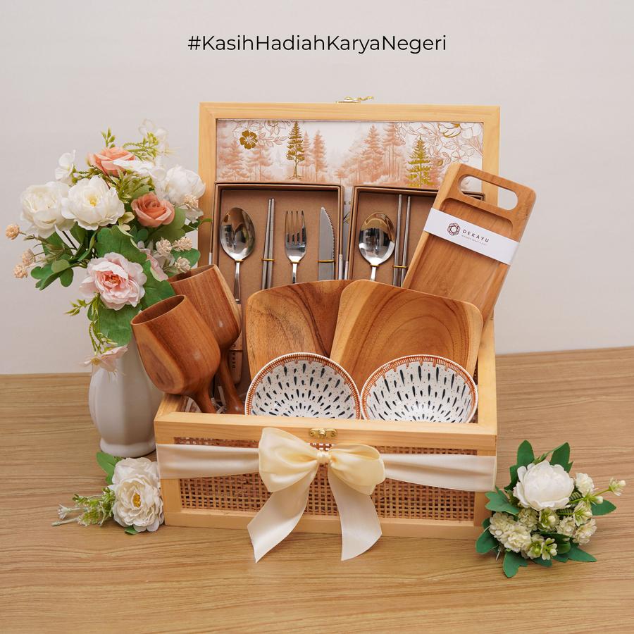 Dekayu - Hampers GRANDE DINE IN HARMONY | Hampers Kayu Premium | Hampers Wedding | Kado pernikahan | Alat Makan Kayu Set | Wooden Dinner Package