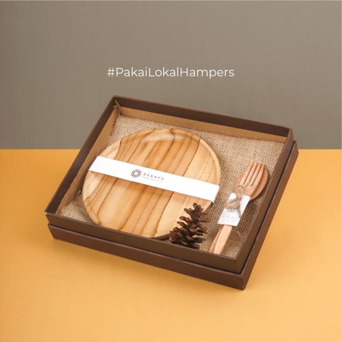 Hampers Kayu Dano Dengan Custom Grafir / Kado Ulang Tahun / Kado pernikahan / FREE Card Ucapan