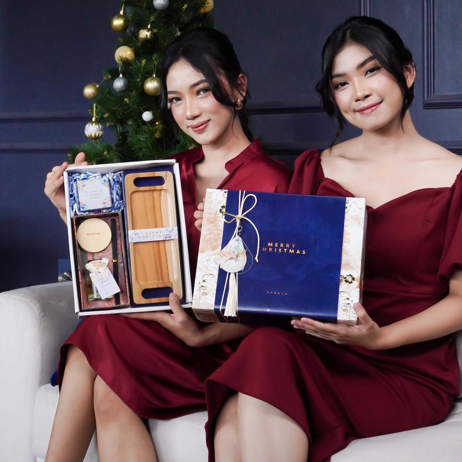 Dekayu - Hampers SCENCATIA | Kado Natal | Hampers Xmast | Hampers Natal dan Tahun Baru | Christmas Hampers | Coorporate Gift | Gift Set Bath Rituals