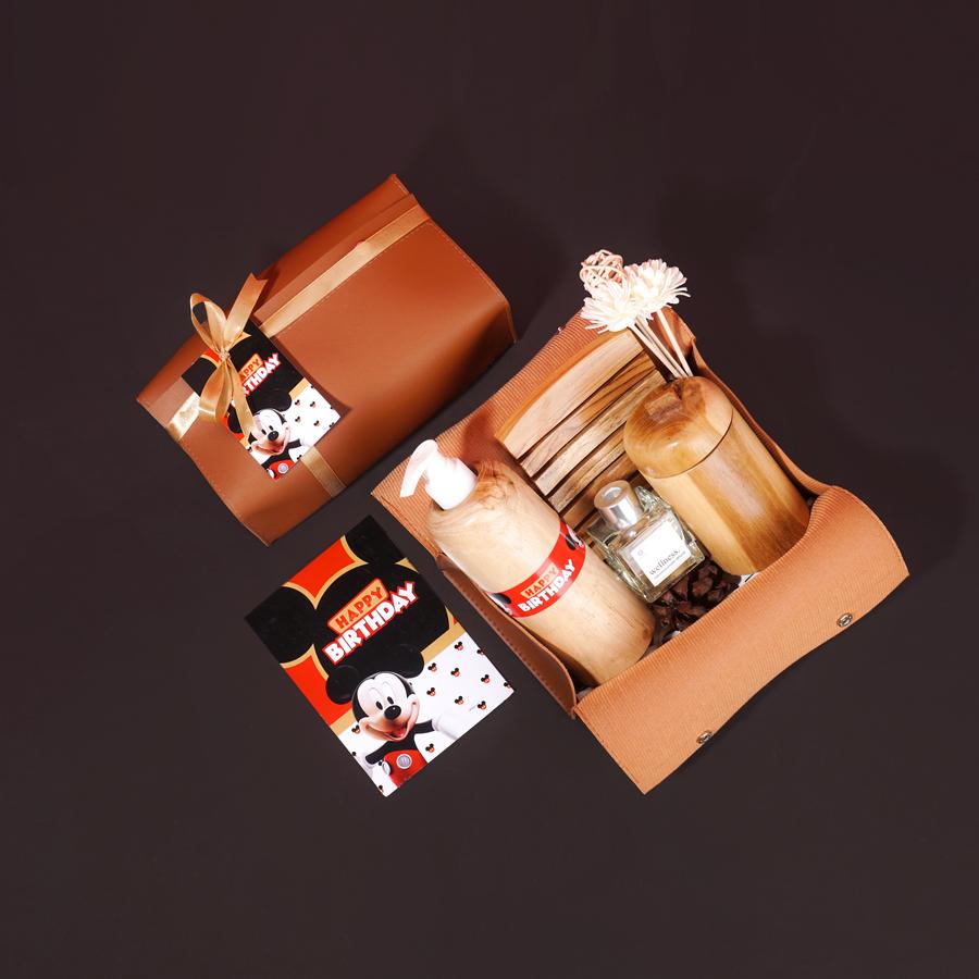 Dekayu Hampers Kids Goofy | Ulang Tahun Anak | Box Hampers | Gift Box | Hadiah Pernikahan | Wedding Gift | Hampers Kayu Unik Berwarna