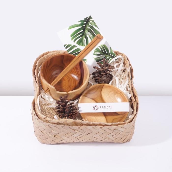 Hampers Kayu Amoy Dengan Custom Grafir / Kado Ulang Tahun / Souvenir Pernikahan