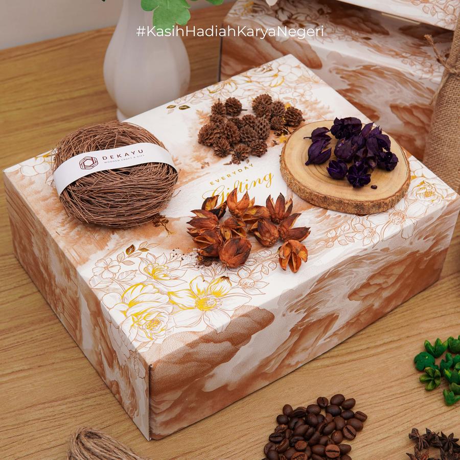 DEKAYU - HAMPERS PROPS BOX 1.0 | PROPERTY FOTO SET | PAKET PROPERTI FOTO