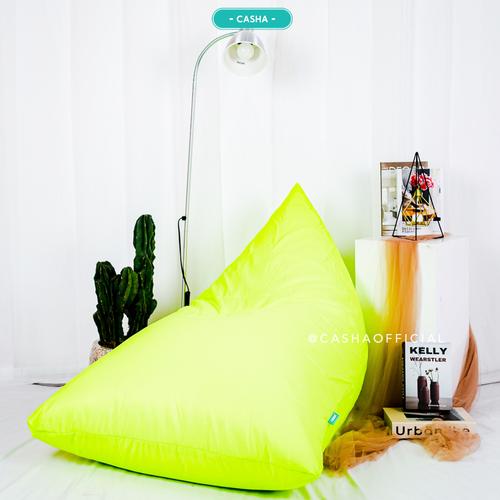 PLUS ISI - CASHA BEAN BAG TRIANGLE WATERPROOF SIZE MEDIUM 