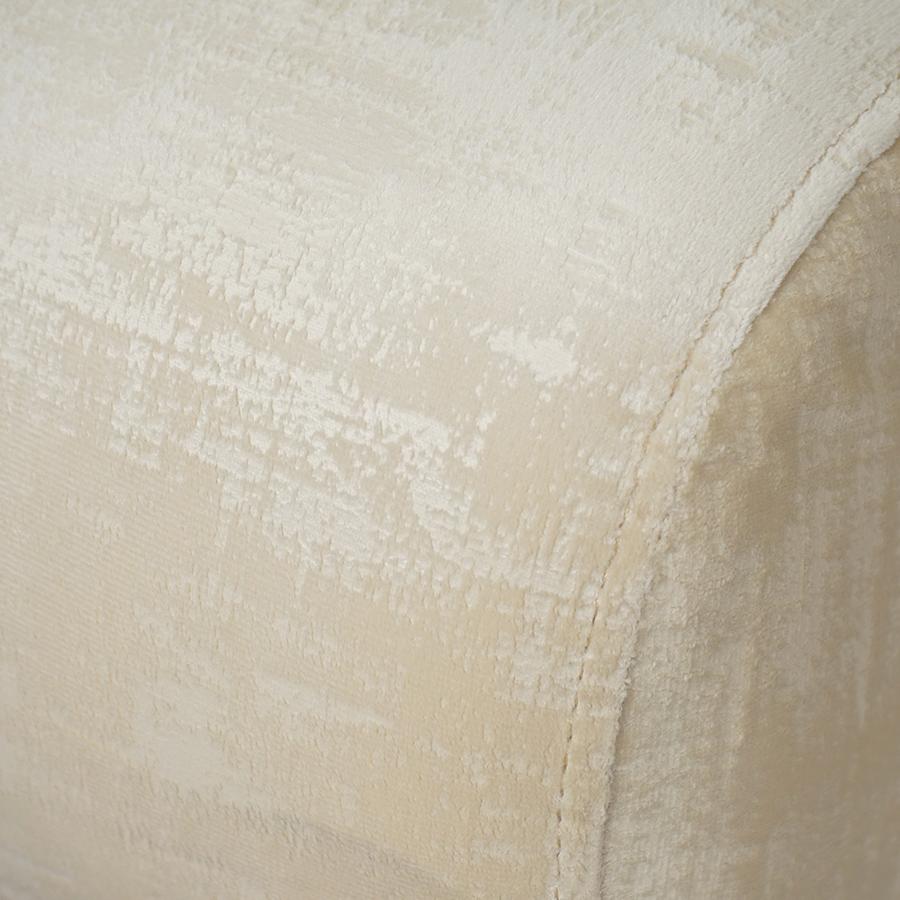 KANA x Studio Talk Riung - Pouf / Kursi / Sofa 
