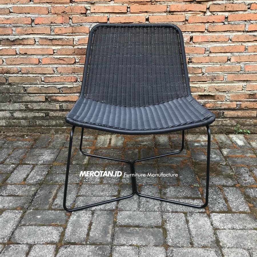 Lazy Chair/ Kursi Cafe Rotan Sintetis / Kursi Santai Rotan Sintetis / Kursi Outdoor Rotan Sintetis