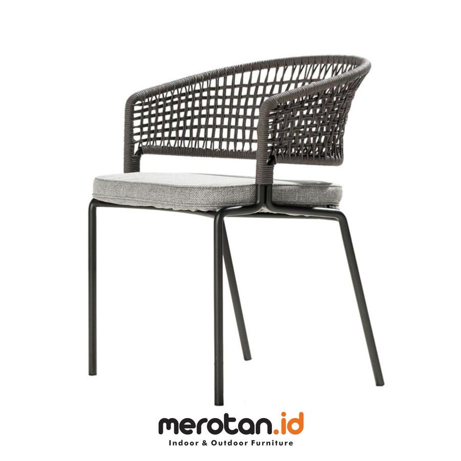Kursi Cafe Anyaman Tali Rope / Kursi Outdoor Anyaman Rope / Kursi Makan Anyaman Rope