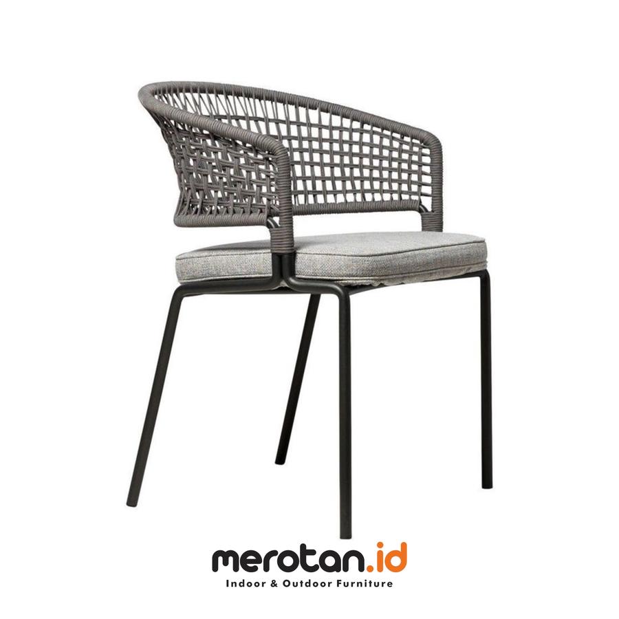 Kursi Cafe Anyaman Tali Rope / Kursi Outdoor Anyaman Rope / Kursi Makan Anyaman Rope