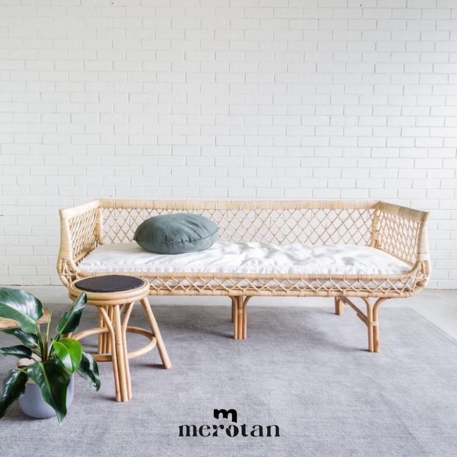 Bangku Rotan / Sofa Rotan Estetik
