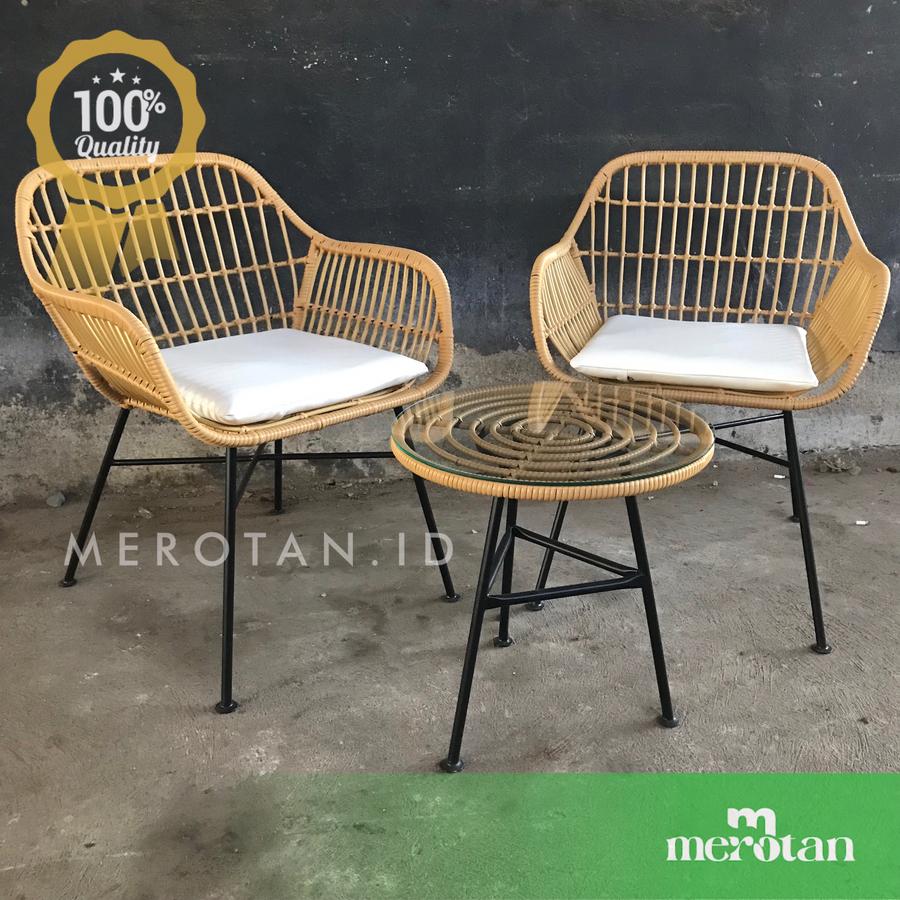 Set Kursi Teras Outdoor / Kursi Teras Rotan Sintetis