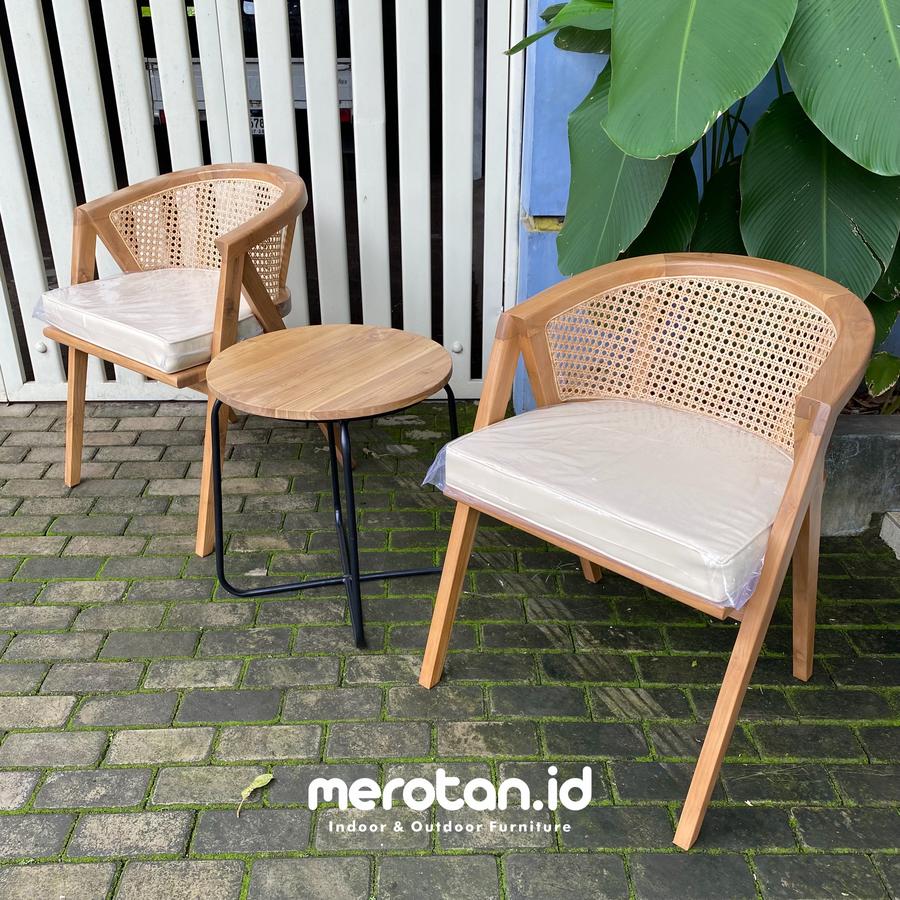 Set Kursi Teras Jati Anyaman Rotan Alam / Kursi Cafe Jati Anyaman Rotan / Kursi Outdoor Jati 