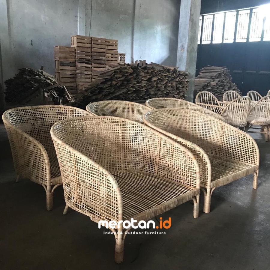 Sofa Bed Rotan Alam / Sofa Santai Rotan Alam / Kursi Malas Rotan Jumbo
