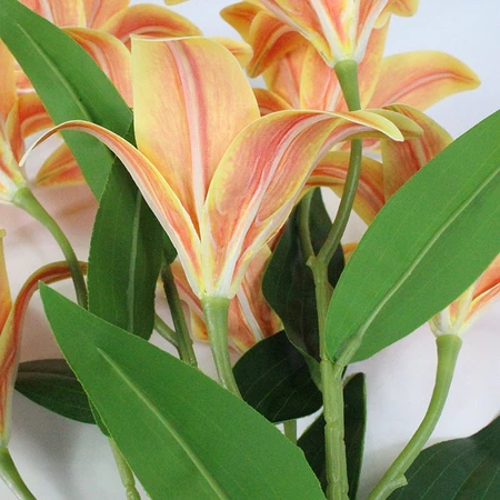 TANAMAN BUNGA ARTIFICIAL LILY LATEX 5CK9 B8233 BUNGA PLASTIK HIAS DEKORASI WEDDING HOME DEKOR