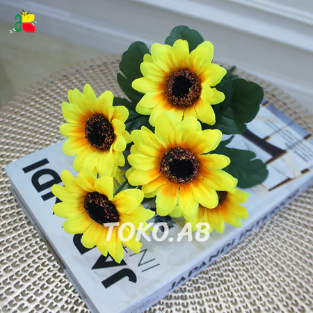 BUNGA MATAHARI HIAS BT7 B8135 BUNGA ARTIFICIAL DEKORASI RUMAH BUNGA PLASTIK DEKORASI RUMAH