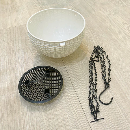 P054 POT GANTUNG ROTAN PLASTIK DIAMETER 16CM RANTAI BESI VAS BUNGA GANTUNG