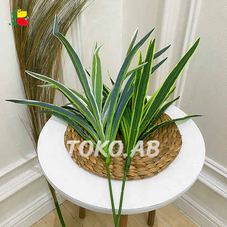 Tanaman Hias Lili Paris B8145 Daun Plastik Dekorasi Bunga Artificial DLP-23