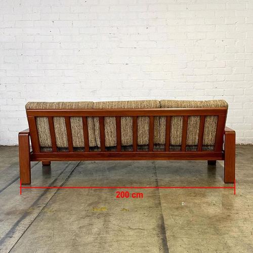 custom kursi tamu 3 seat kak hani anggraini Sofa Furniture Minimalis