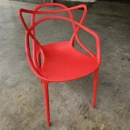 Kursi Plastik Kursi Minimalis Kursi Santai Kursi Cafe Kursi Contour Curvature Dining Chair Masters Armchair
