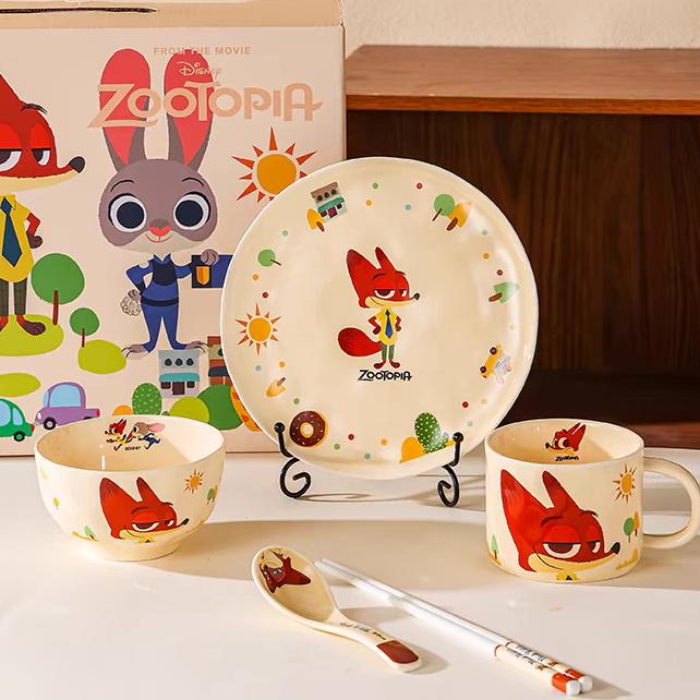 ZOOTOPIA GIFT SET / kado ulang tahun / gift box / disney set