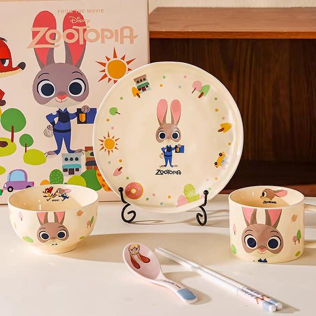 ZOOTOPIA GIFT SET / kado ulang tahun / gift box / disney set